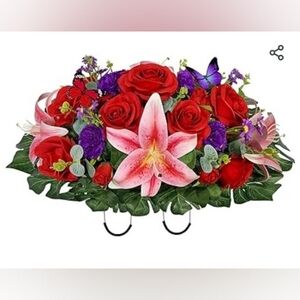 NWT Headstone Saddle - Outdoor Grave Decorations - Realistic